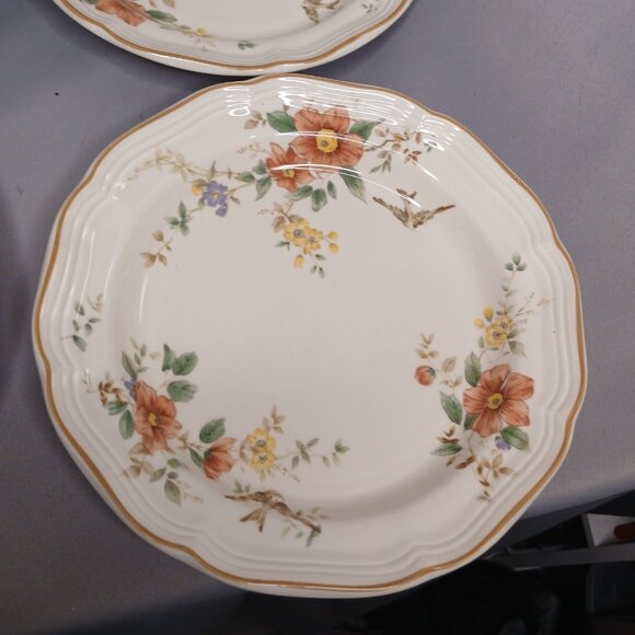 Mikasa Heriage Capistrano 4 Salad Plates Vintage Japan Stoneware 8" Replacements - Picture 4 of 10